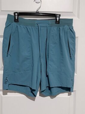Lululemon License to Train Men’s Shorts in Blue Teal Drawstring Size 33
